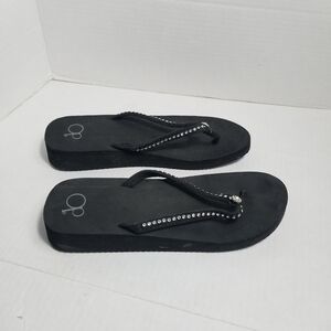 OP WOMEN'S BLACK AND RHINESTONE FLIP FLOPS SIZE ESTIMATED 7.5